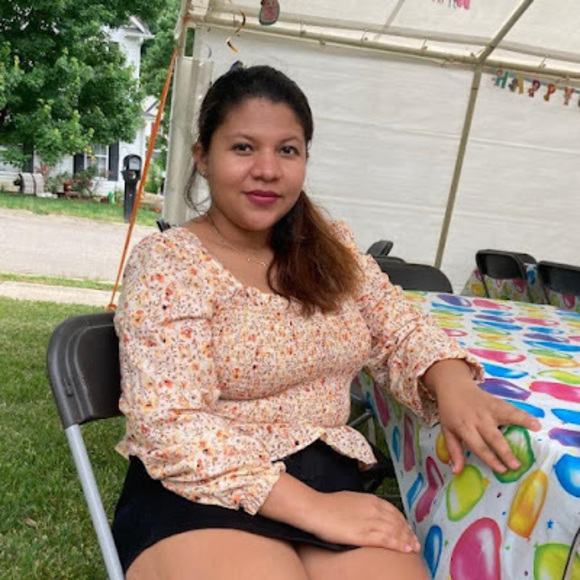 Meet your Posher, Jiménez - Picture 1 of 1